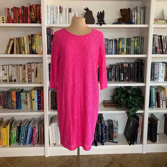 Allison Daley Dresses & Skirts - Allison Daley Fuchsia 3/4 Sleeve Lace Overlay Keyhole Back Shift Dress, Size 16.